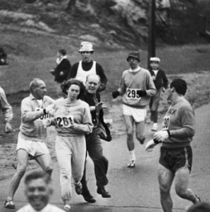 Η Kathrine Switzer στο Μαραθώνιο της Βοστώνης (1967)